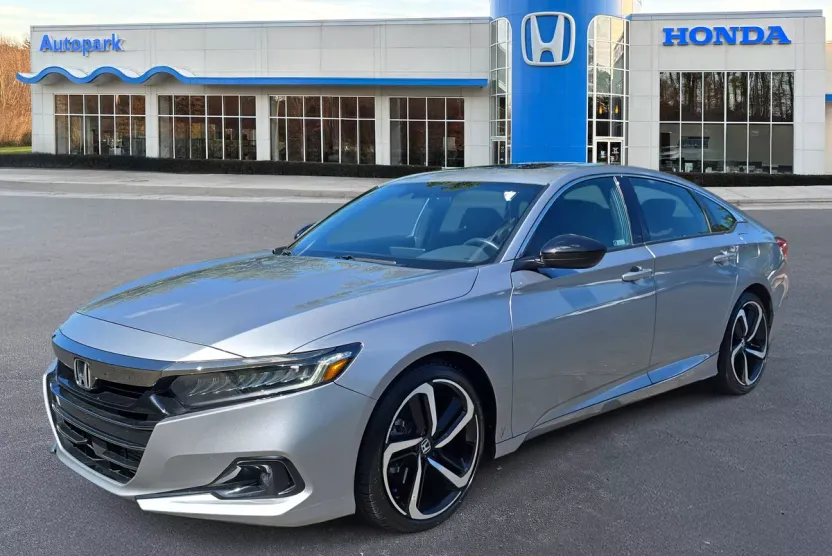 2022 Honda Accord Sport 2.0T photo 1
