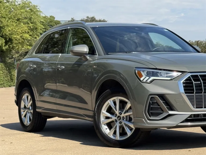 2025 Audi Q3 Premium S line photo 1