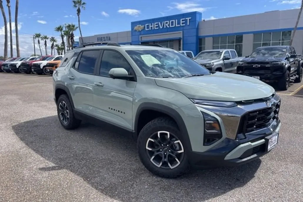 2026 Chevrolet Equinox ACTIV photo 1