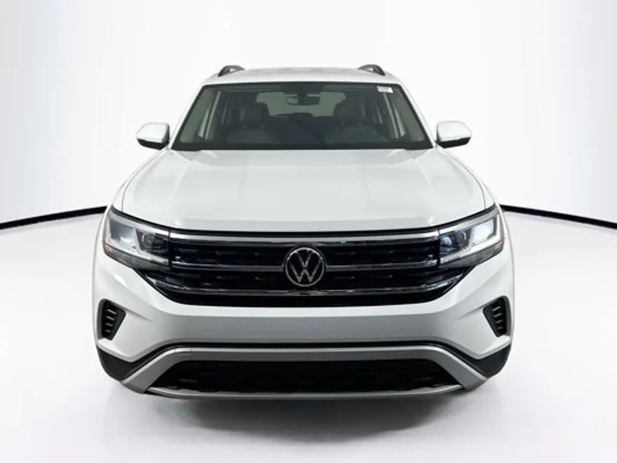 2022 Volkswagen Atlas SE photo 1
