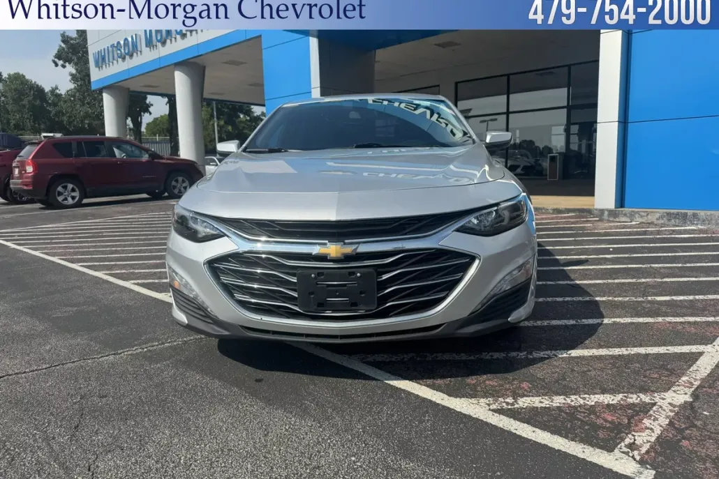 2022 Chevrolet Malibu 1LT photo 1