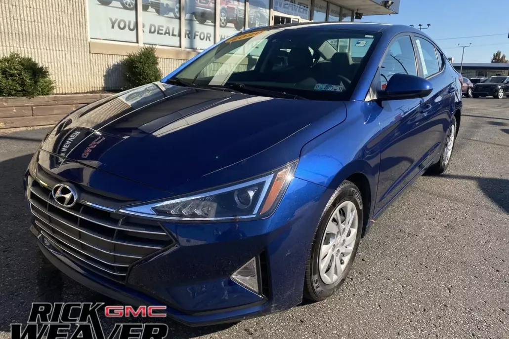2020 Hyundai Elantra SE photo 1