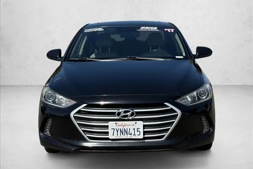2017 Hyundai Elantra Value Edition photo 1