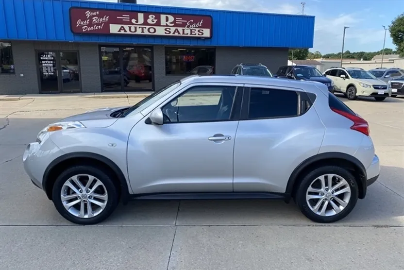 2014 Nissan Juke SL photo 1