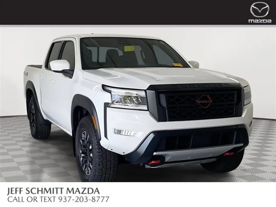 2022 Nissan Frontier PRO-4X photo 1