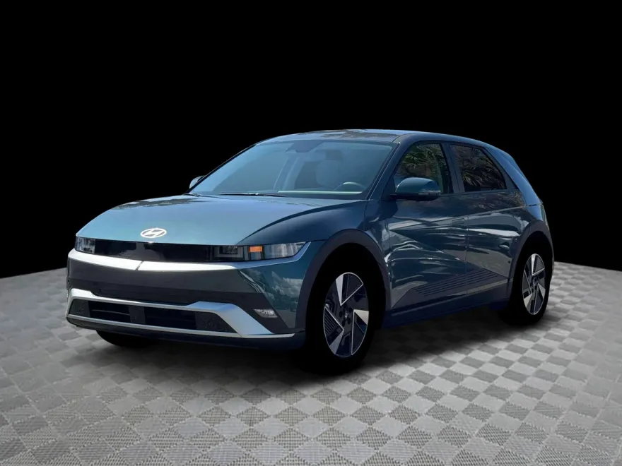 2025 Hyundai Ioniq 5 SE photo 1