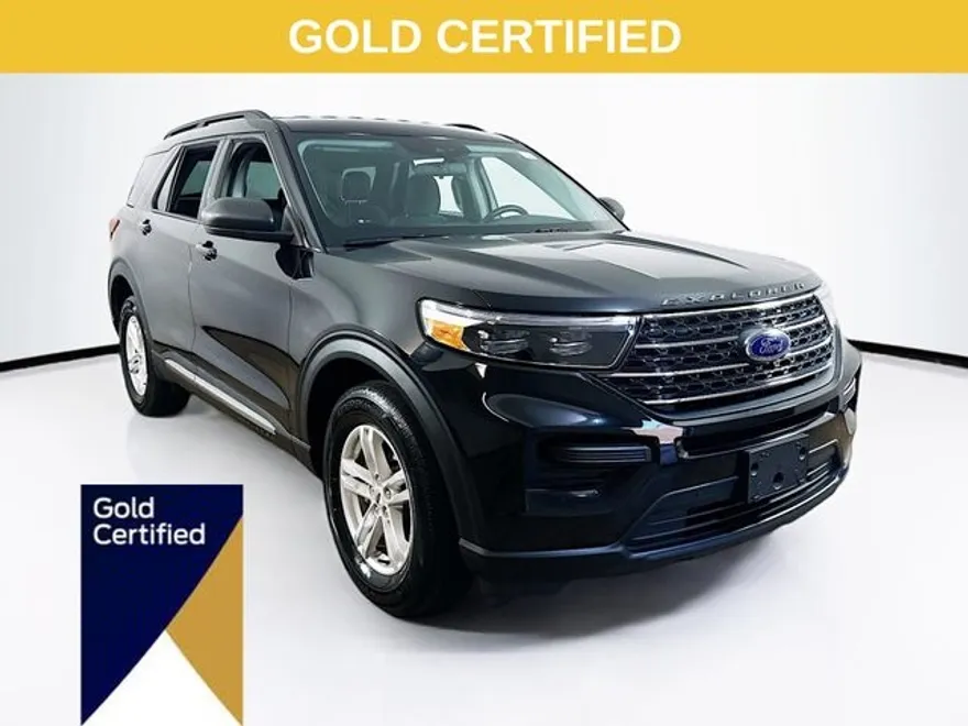 2022 Ford Explorer XLT photo 1