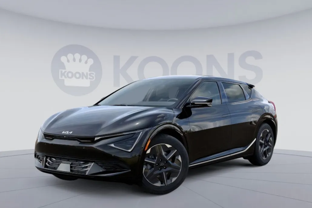 2025 Kia EV6 Light photo 1