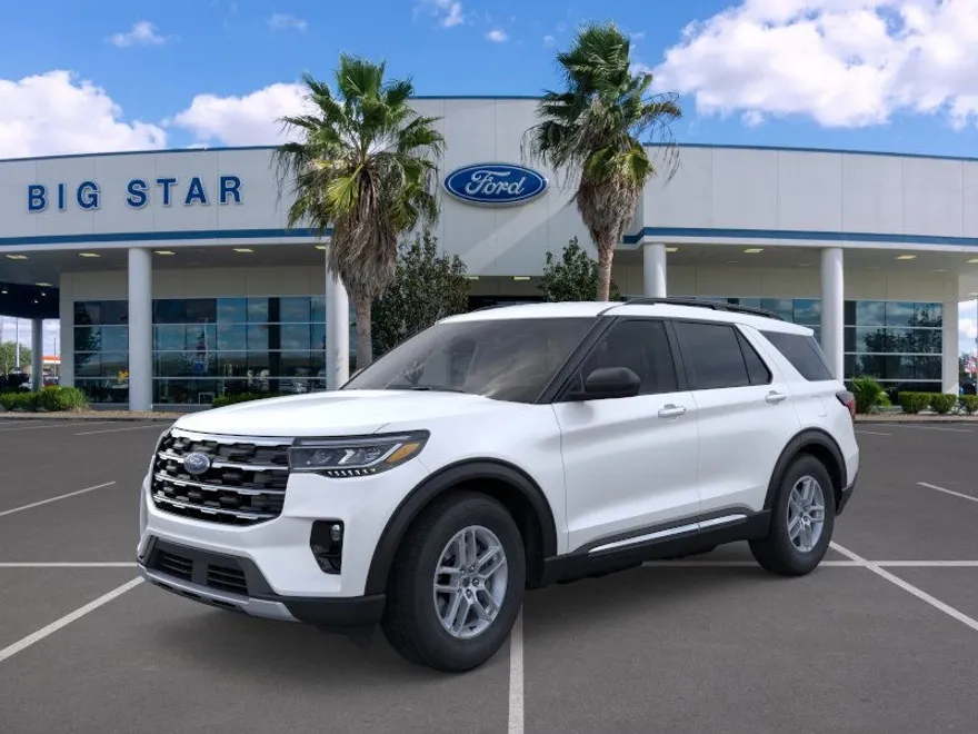 2025 Ford Explorer photo 1