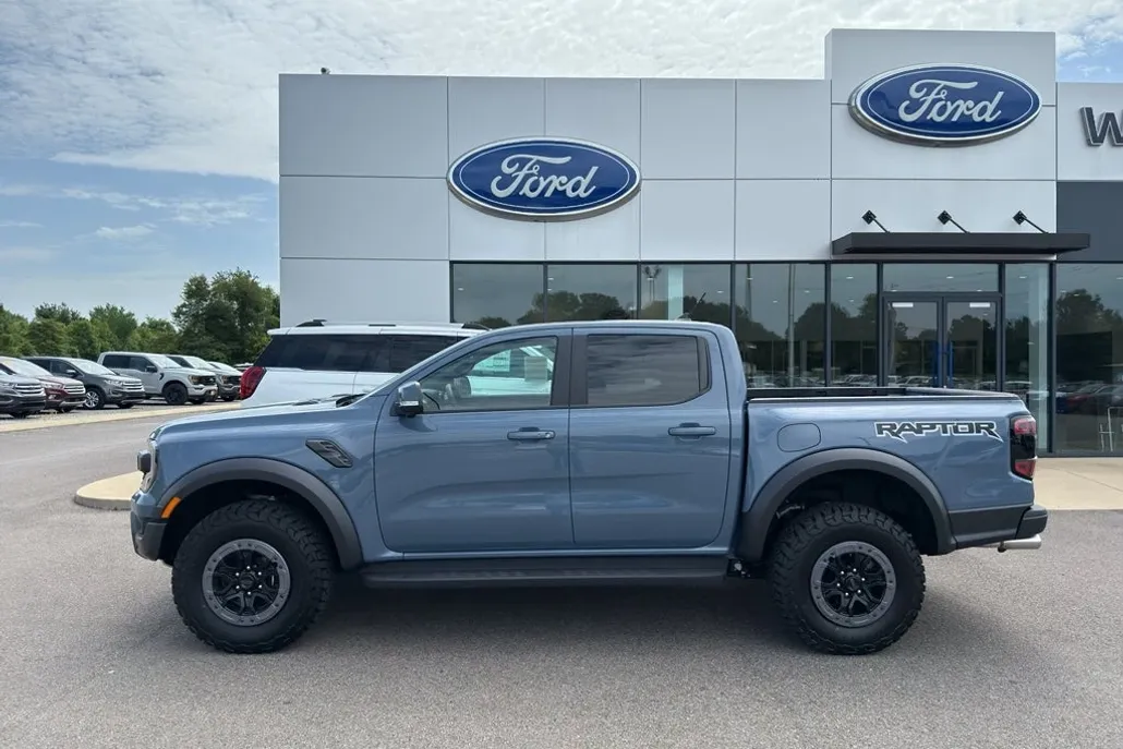 2025 Ford Ranger Raptor photo 1