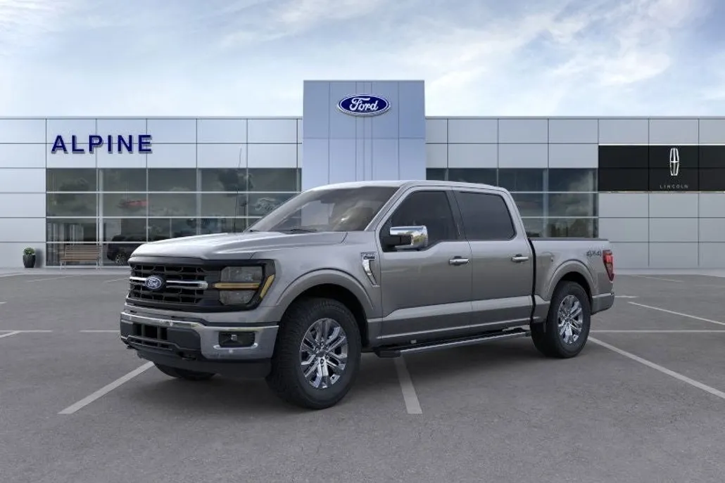 2024 Ford F-150 XLT photo 1