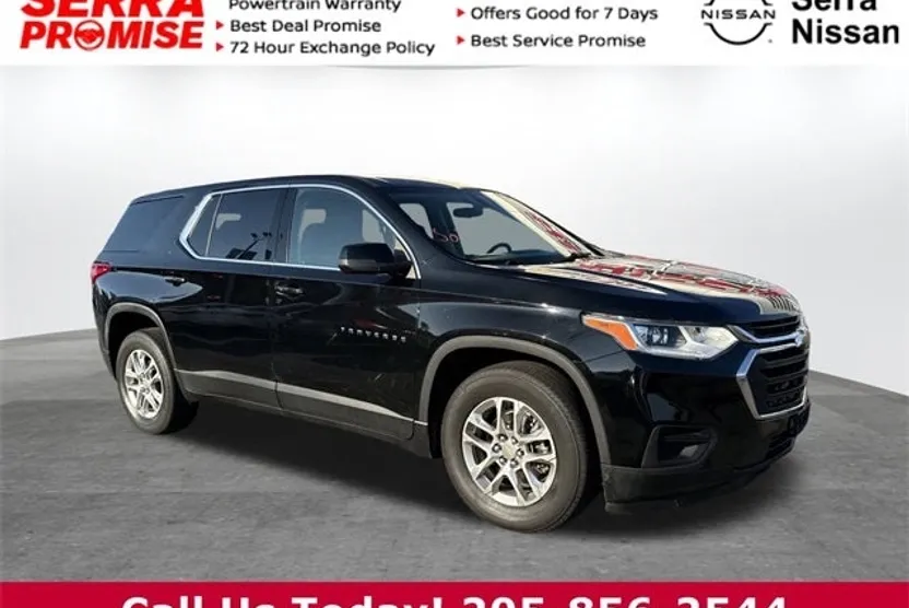 2021 Chevrolet Traverse LS photo 1