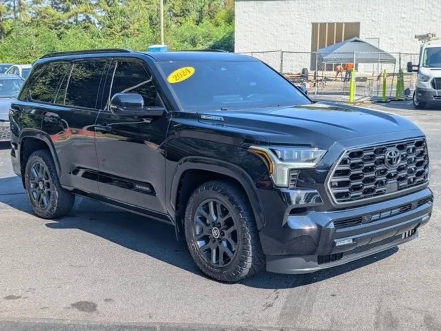 2024 Toyota Sequoia Platinum photo 1