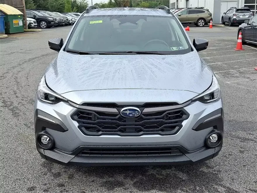 2024 Subaru Crosstrek Limited photo 1