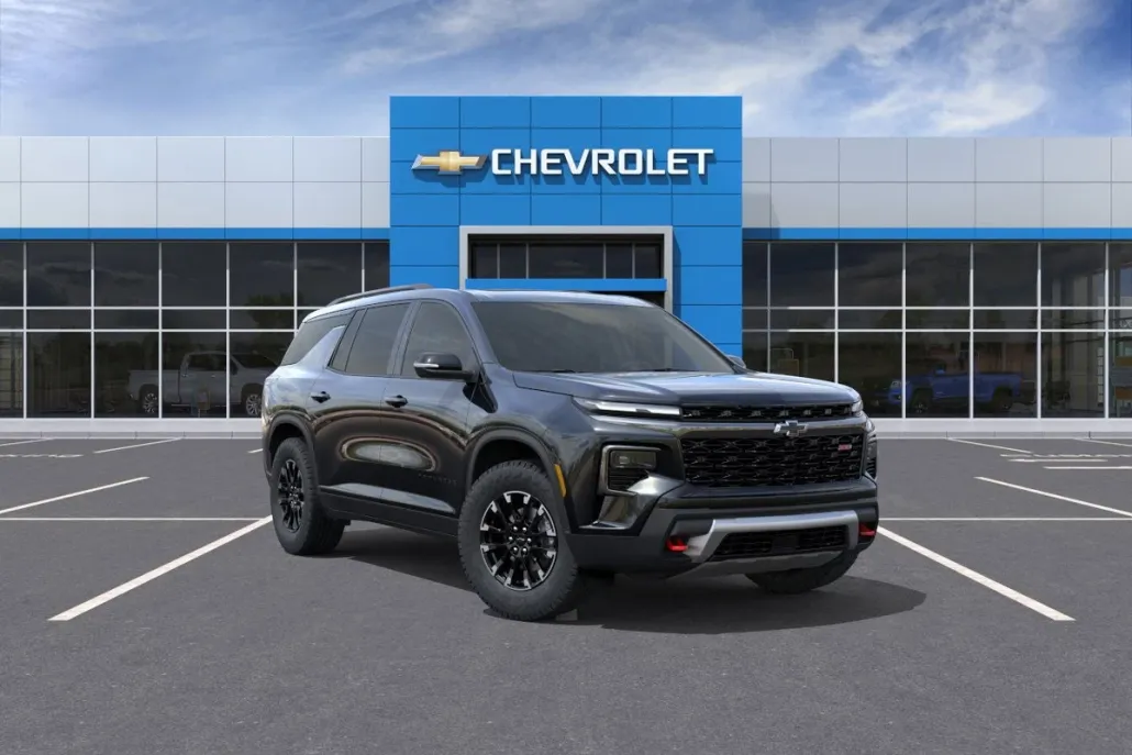 2026 Chevrolet Traverse Z71 photo 1