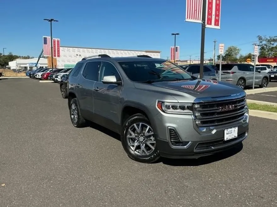 2023 Gmc Acadia SLT photo 1