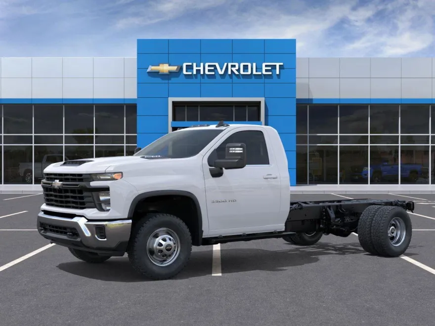 2025 Chevrolet Silverado 3500HD Work Truck photo 1
