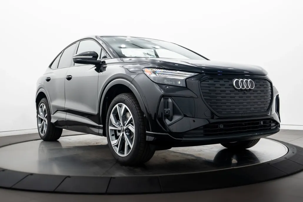 2024 Audi Q4 Sportback E-tron 50 Prestige photo 1