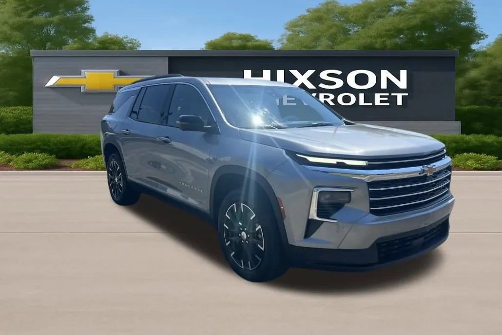 2026 Chevrolet Traverse photo 1