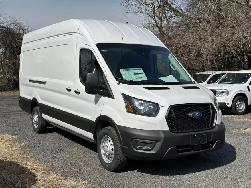 2024 Ford Transit photo 1