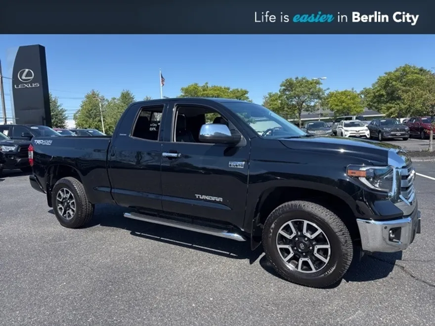 2021 Toyota Tundra Limited Grade photo 1