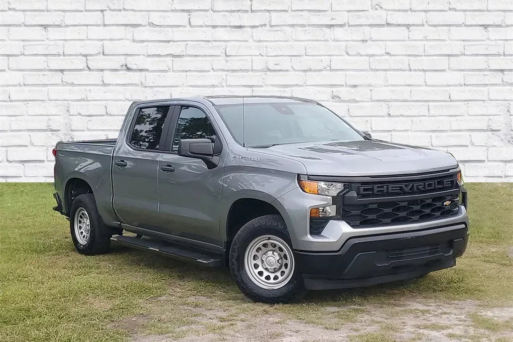 2023 Chevrolet Silverado 1500 photo 1