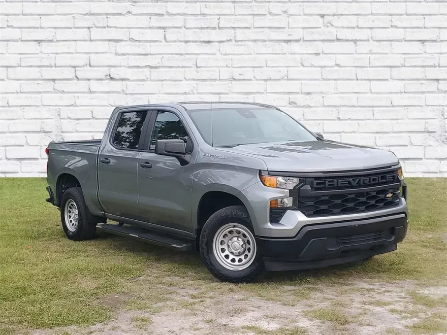 2023 Chevrolet Silverado 1500 photo 1