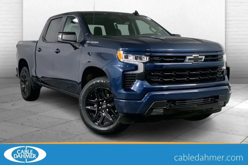 2022 Chevrolet Silverado 1500 RST photo 1