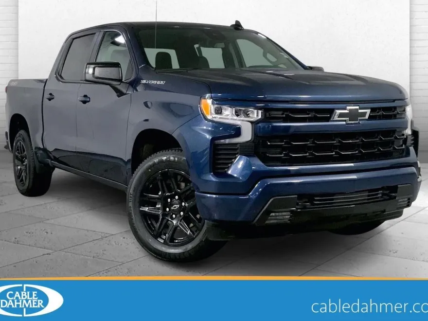 2022 Chevrolet Silverado 1500 RST photo 1