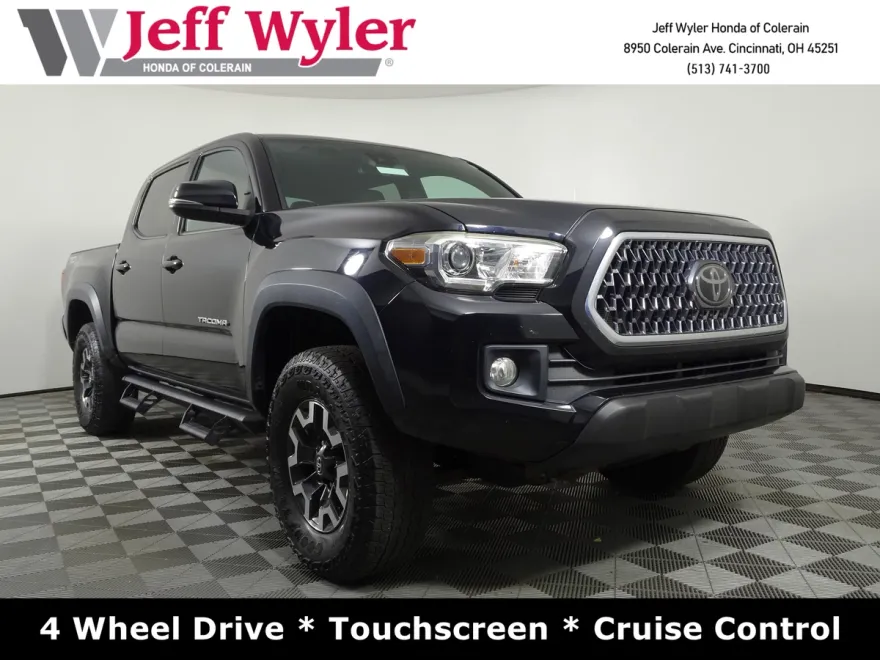 2018 Toyota Tacoma TRD Double Cab V6 4x4 photo 1