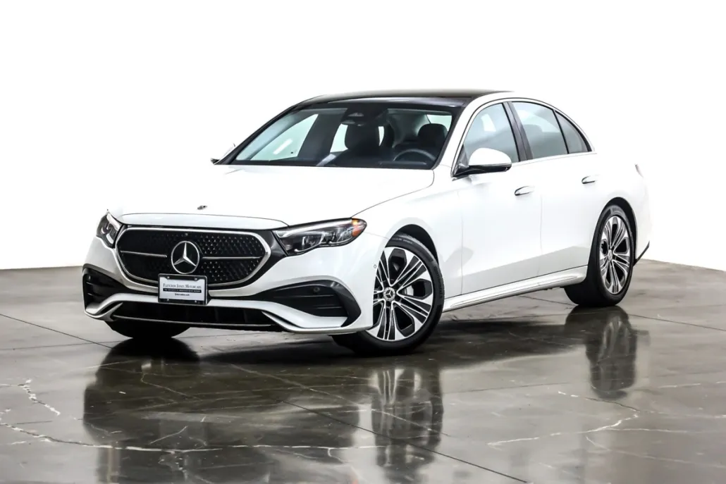 2025 Mercedes Benz E 350 Sedan photo 1