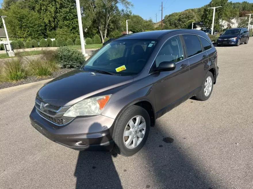 2011 Honda CR-V SE photo 1