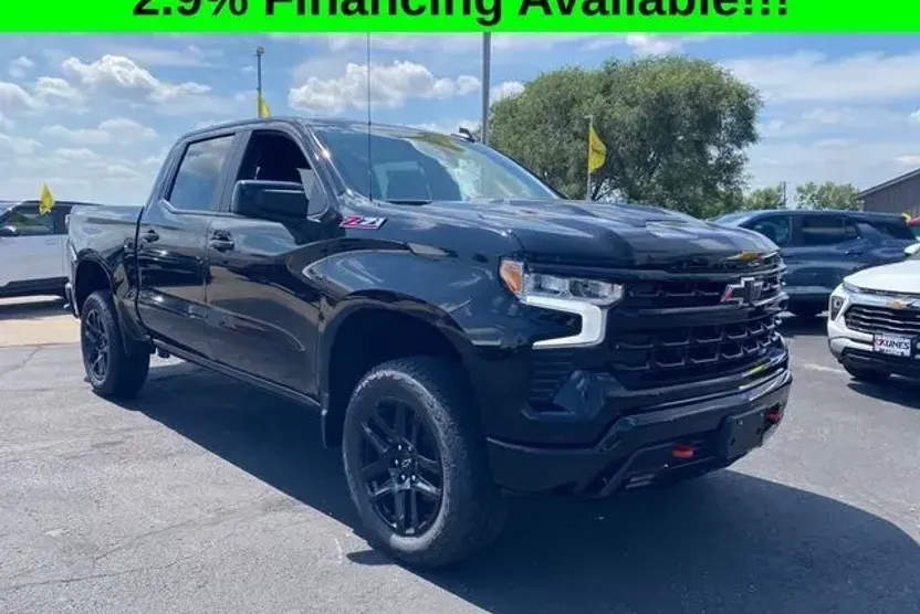 2026 Chevrolet Silverado 1500 LT Trail Boss photo 1