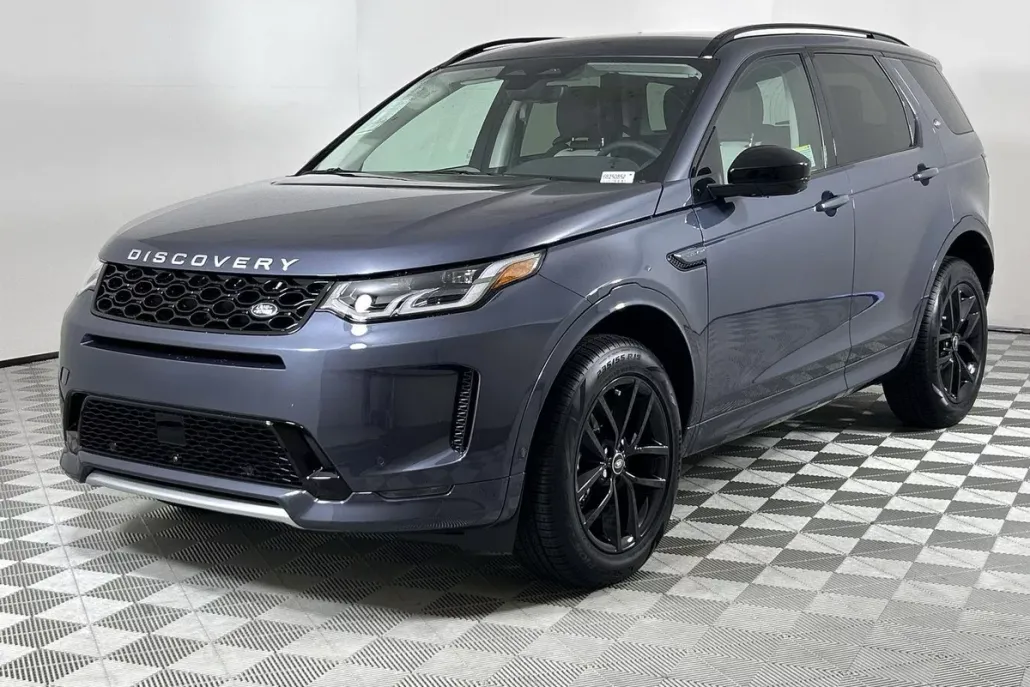 2025 Land Rover Discovery Sport S photo 1