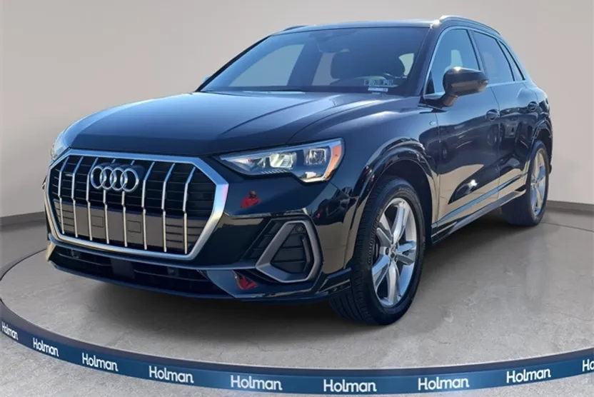 2021 Audi Q3 S line Premium photo 1