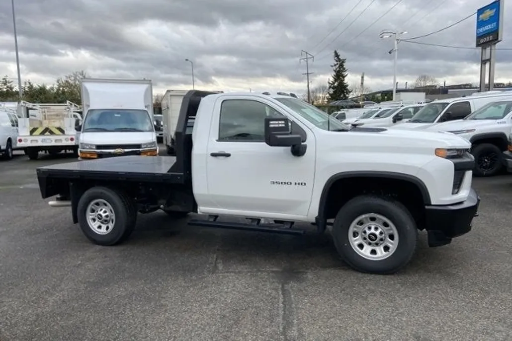 2022 Chevrolet Silverado 3500HD photo 1