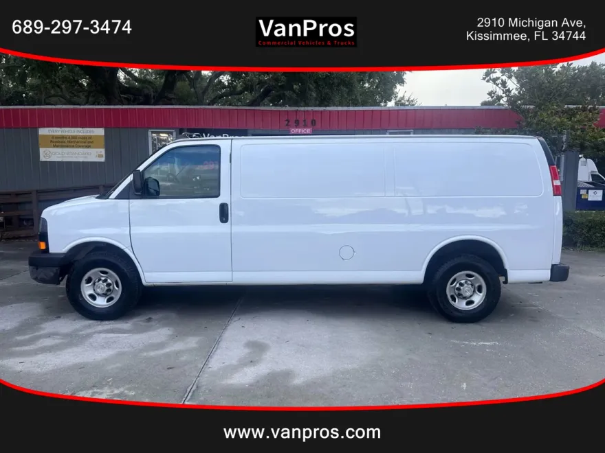 2021 Chevrolet Express 2500 Cargo Van photo 1