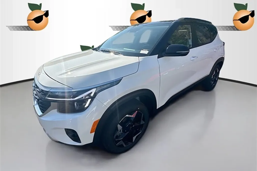 2026 Kia Seltos S photo 1