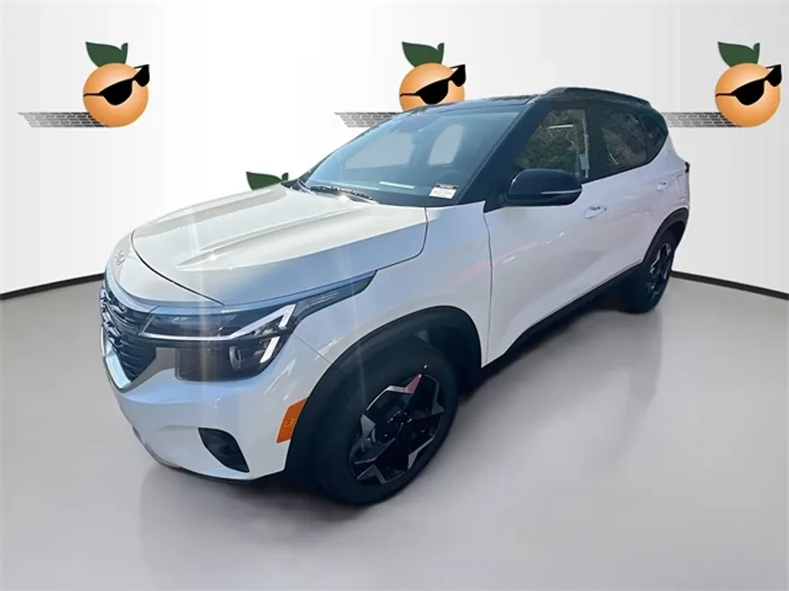 2026 Kia Seltos S photo 1