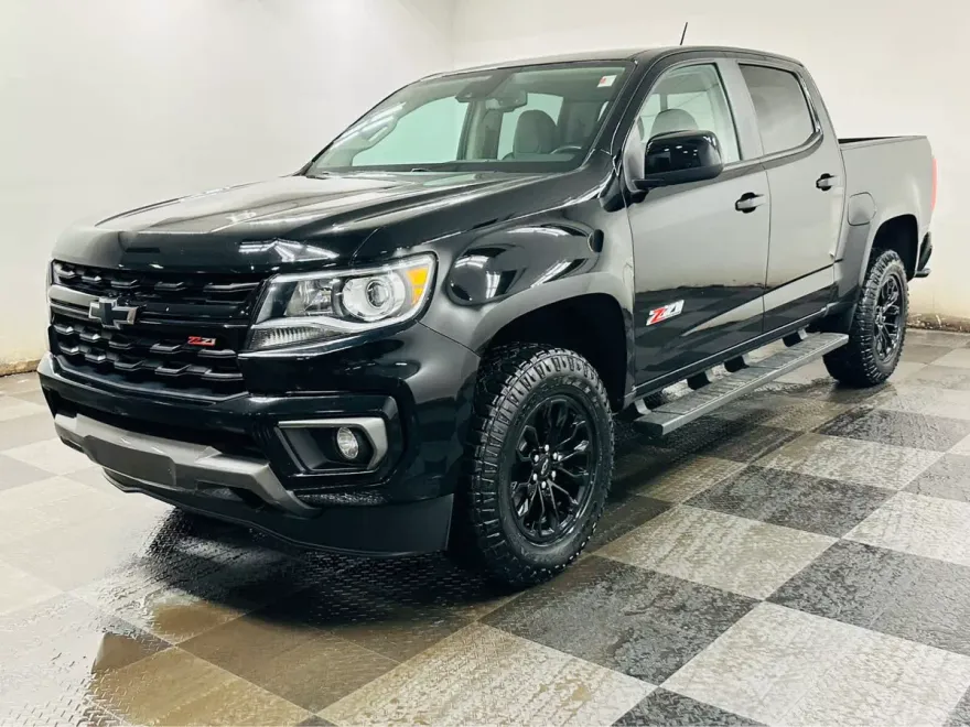 2022 Chevrolet Colorado Z71 photo 1