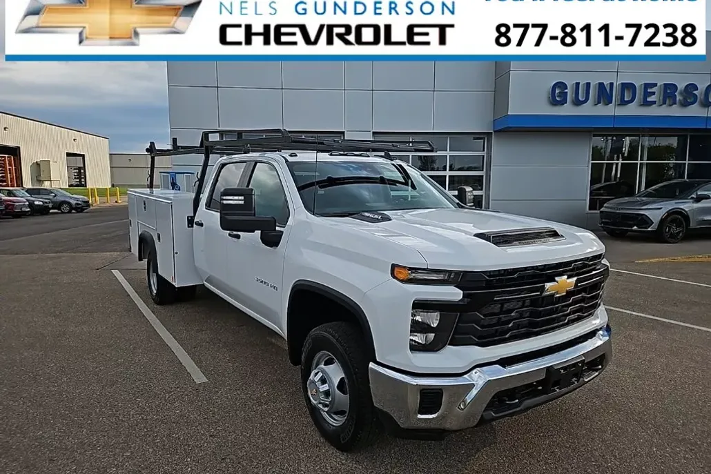 2024 Chevrolet Silverado 3500HD Work Truck photo 1