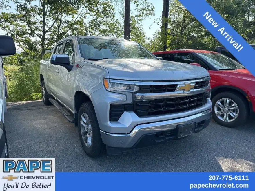 2022 Chevrolet Silverado 1500 LT photo 1