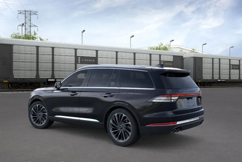 2025 Lincoln Aviator Reserve photo 1
