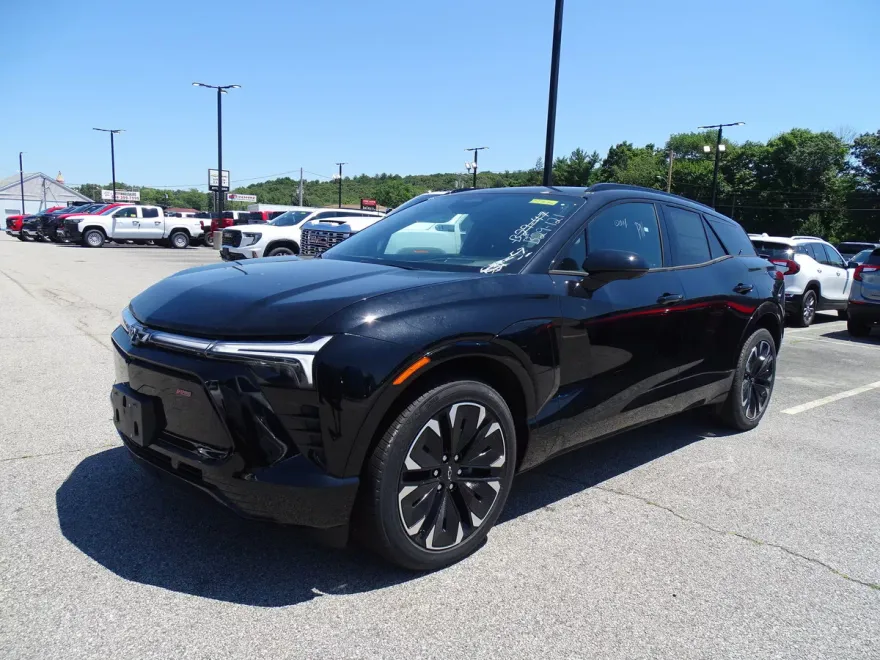 2024 Chevrolet Blazer EV RS photo 1