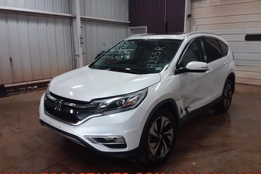 2015 Honda CR-V Touring photo 1