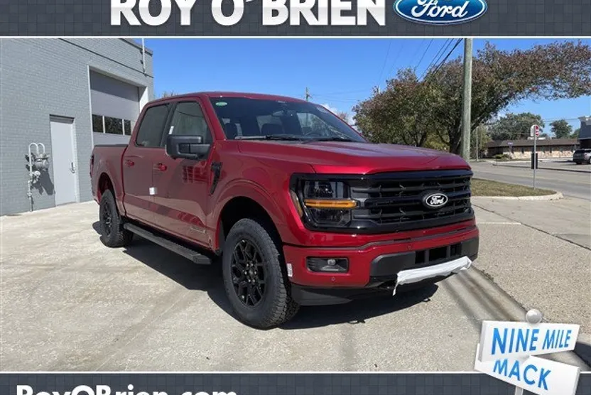2025 Ford F-150 XLT photo 1