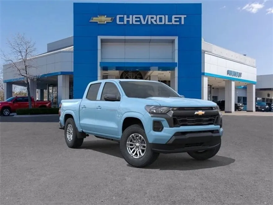 2026 Chevrolet Colorado LT photo 1