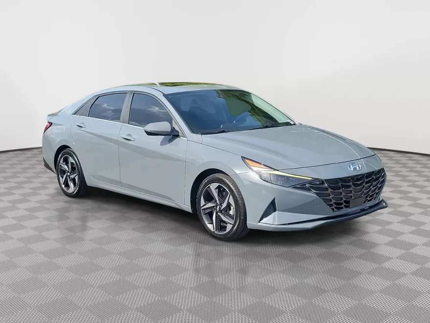 2022 Hyundai Elantra Hybrid Limited photo 1