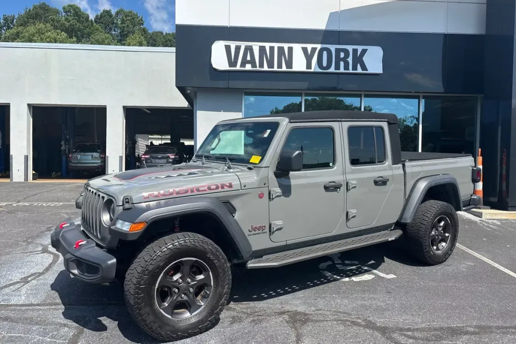 2021 Jeep Gladiator Rubicon photo 1