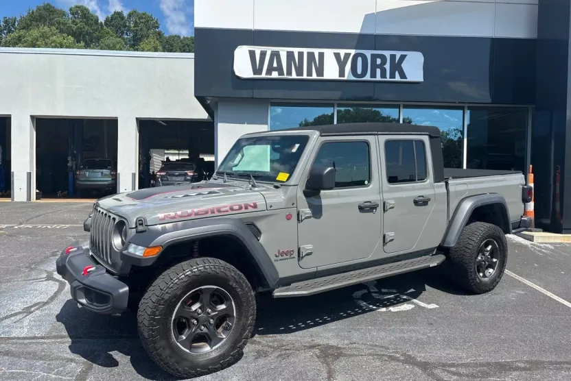 2021 Jeep Gladiator Rubicon photo 1